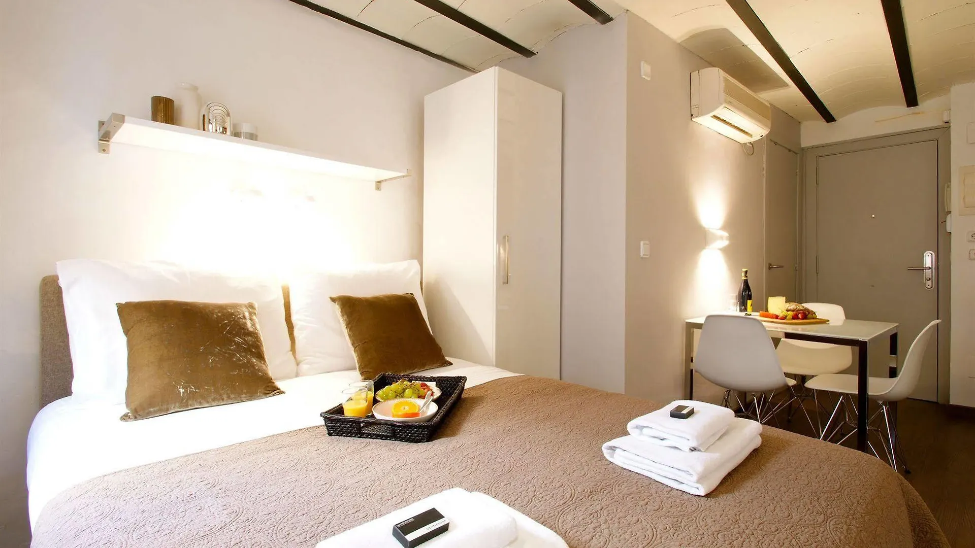 ***  Hotel Borne Down Town Barcellona Spagna